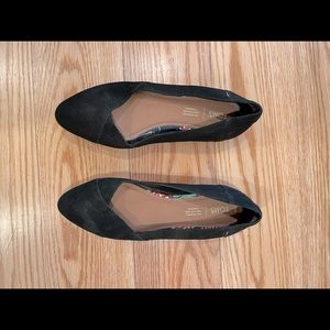 TOMS ballet flats size 9.5 black